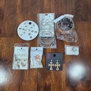 Women's Earing and Braclet Lot